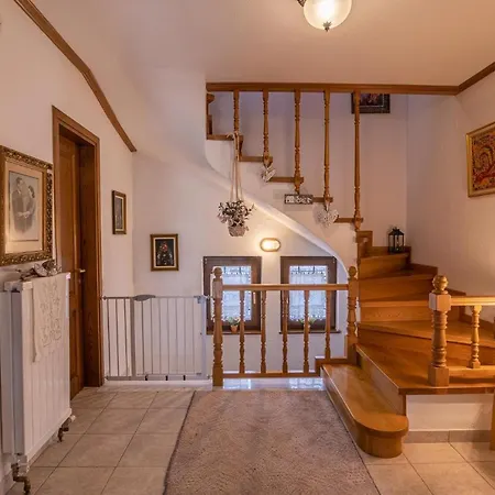 Stefanos Willa Katochori